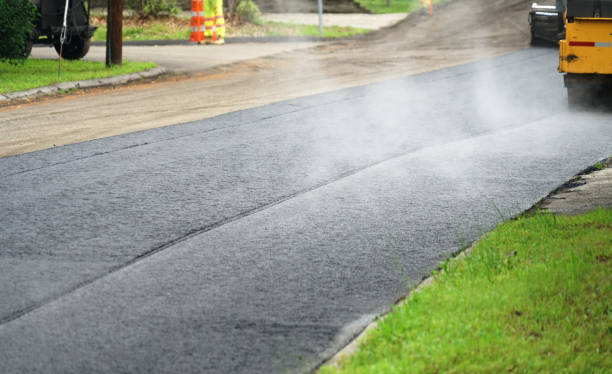 Best Driveway Paving Contractor  in Herscher, IL